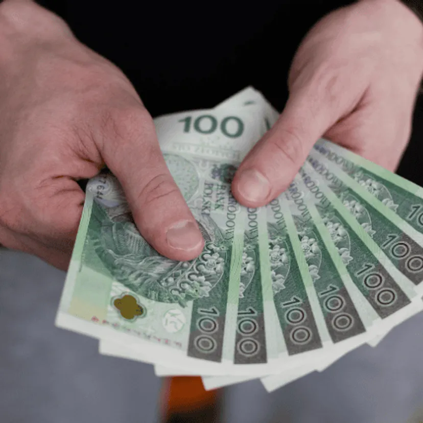 Przepracowała 40 lat i przeszła na emeryturę w wieku 60 lat. Tyle wypłaci jej ZUS