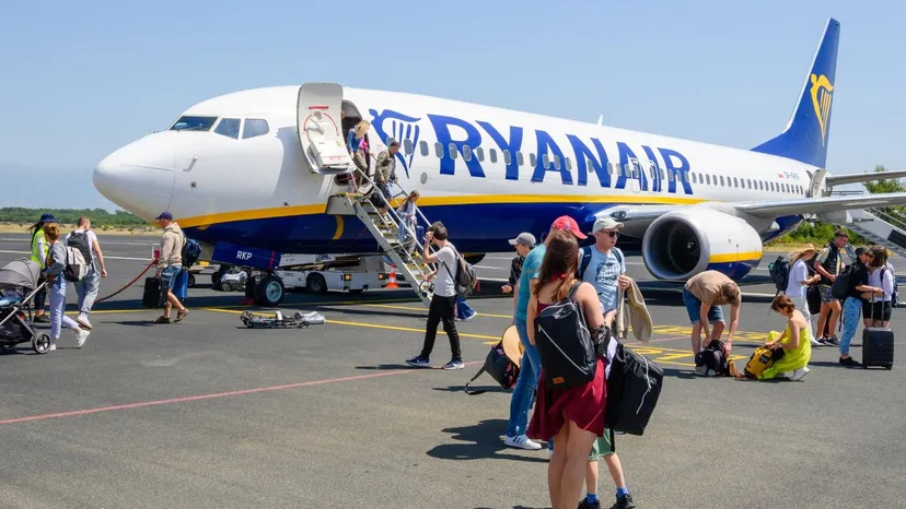 Ryanair ma złe wieści dla podróżnych. Te loty z Polski właśnie zniknęły z rozkładów