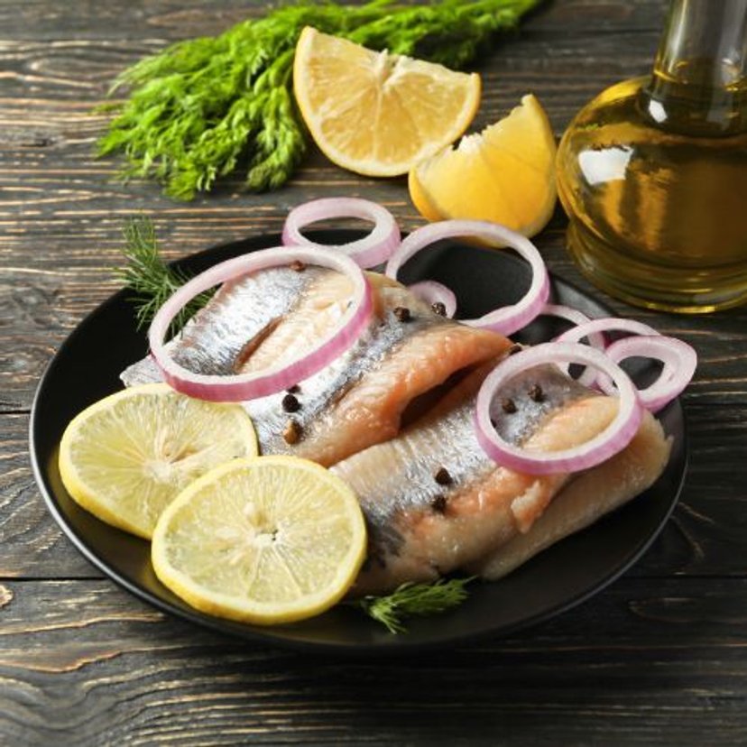 Jak usunąć nadmiar soli ze śledzi? Od lat korzystam ze sposobu mojej babci