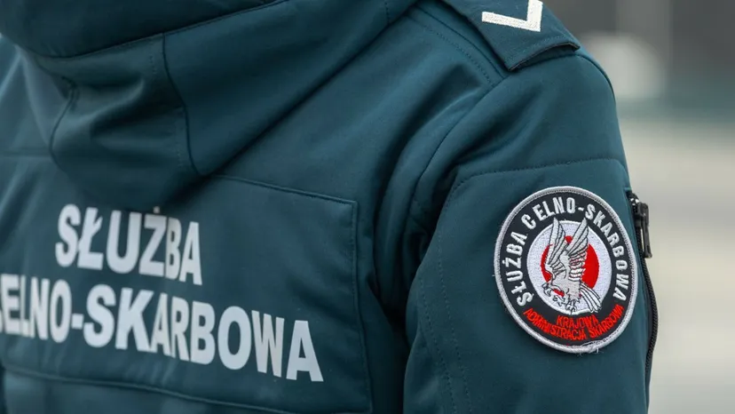 Skarbówka wykryła nowy schemat wyłudzeń. 800 mln zł dosłownie rozpłynęło się w powietrzu