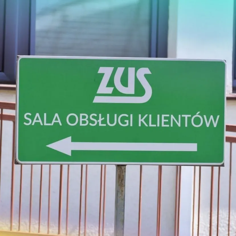Nawet 1993,76 zł co miesiąc. ZUS wypłaca świadczenia przedemerytalne. Wystarczy spełnić 2 warunki