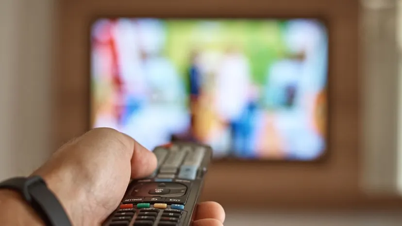 9 popularnych kanałów zniknie z Polski. Jeszcze w tym roku przestaną działać na telewizorach