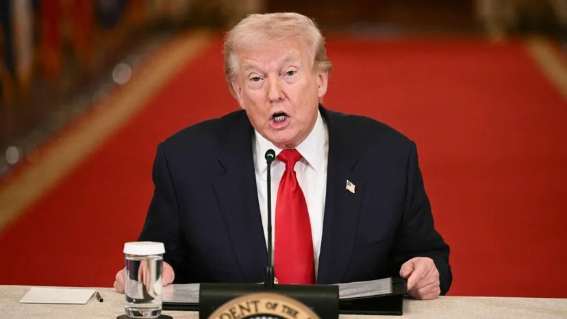 Donald Trump i tajemnicze transakcje na rynku ropy. Ta sekwencja zdarzeń podniosła alarm