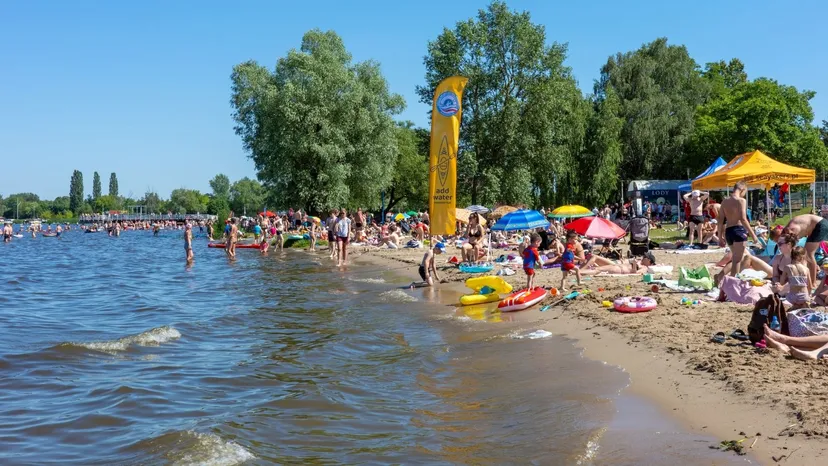 MEN ogłosiło kalendarz roku szkolnego 2026/2027. Wiadomo, kiedy uczniowie będą mieli wolne