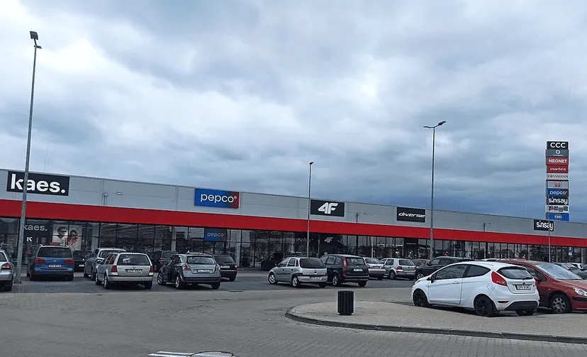 Galerie handlowe przegrywają. W Polsce powstaje nowy rodzaj sklepów