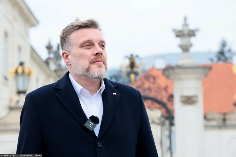 Sondaż prezydencki przed II turą wyborów. Tak zagłosują wyborcy Brauna, Mentzena i Zandberga
