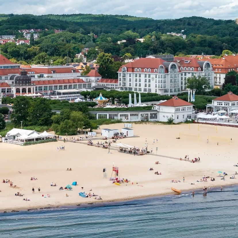 To tam Polacy ruszą w długi weekend w październiku. Noclegi już od 425 zł za dobę
