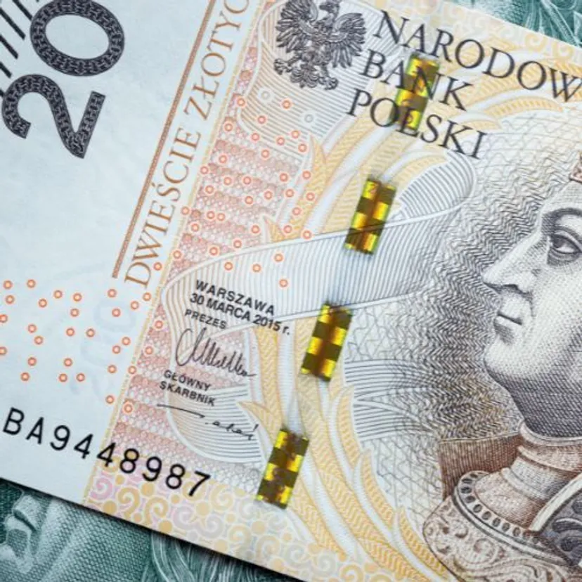 Wyjęła jedzenie ze śmietnika Biedronki. Sprawa trafiła do sądu, jest wyrok
