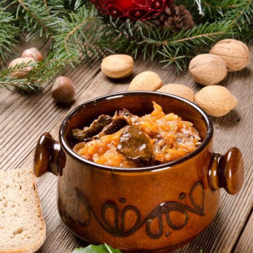 Gdy zostaną mi wędliny po Świętach, zawsze robię taki bigos. Z tym przepisem nic się nie zmarnuje