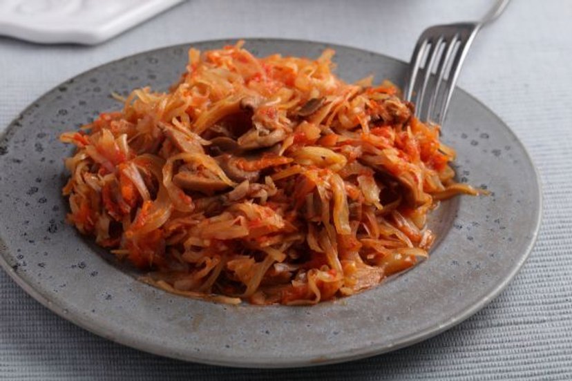 Od lat przyrządzam na święta ten aromatyczny bigos. Ile bym nie zrobiła, zawsze znika cały