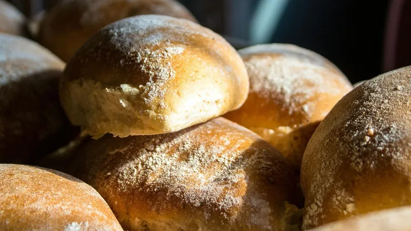 Tak oszukują nas na pieczywie. Producenci robią klientów w konia, a ty jeszcze za to płacisz