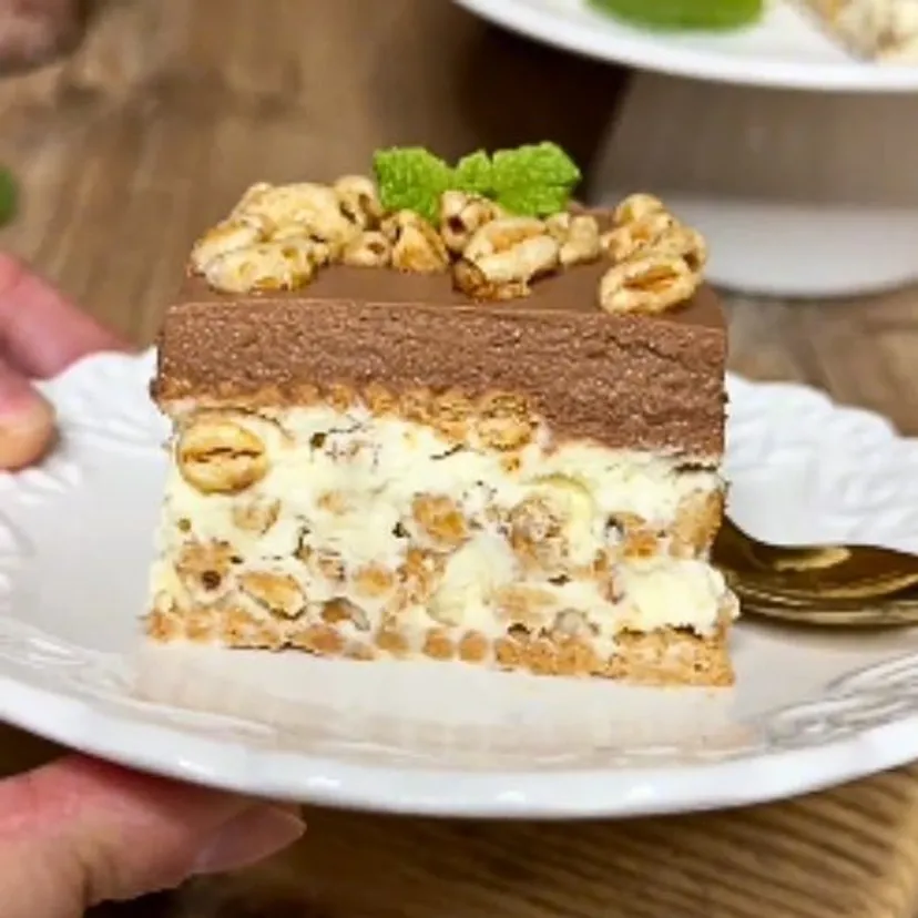 Zrobiłam szybkie ciasto bez pieczenia. Smakuje jak uwielbiany batonik