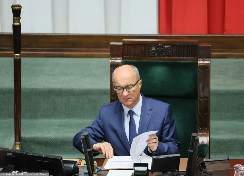 Już wiadomo, co z przyszłością Hołowni. Minister zabrała głos