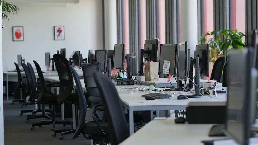 Podwyżki wynagrodzeń w 2025 roku. Prognozowany skok nawet o 8%