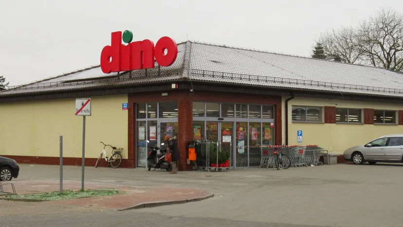 Zmiany w ponad 3 tys. sklepów Dino, chodzi o kaucję. Klienci przestaną chodzić do konkurencji