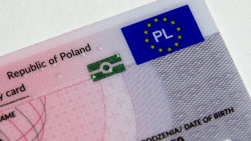 Ci Polacy nie wywiną się od wizyty w urzędzie w 2026 roku. To ich obowiązek, padła rekordowa liczba