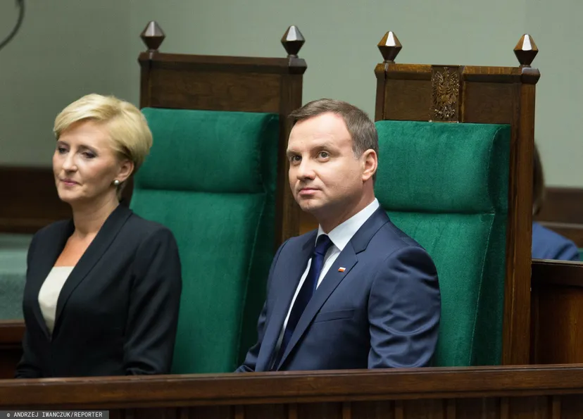 Polacy ocenili prezydenturę Andrzeja Dudy. Sondaż ukazuje czarno na białym, co sądzą na koniec kadencji