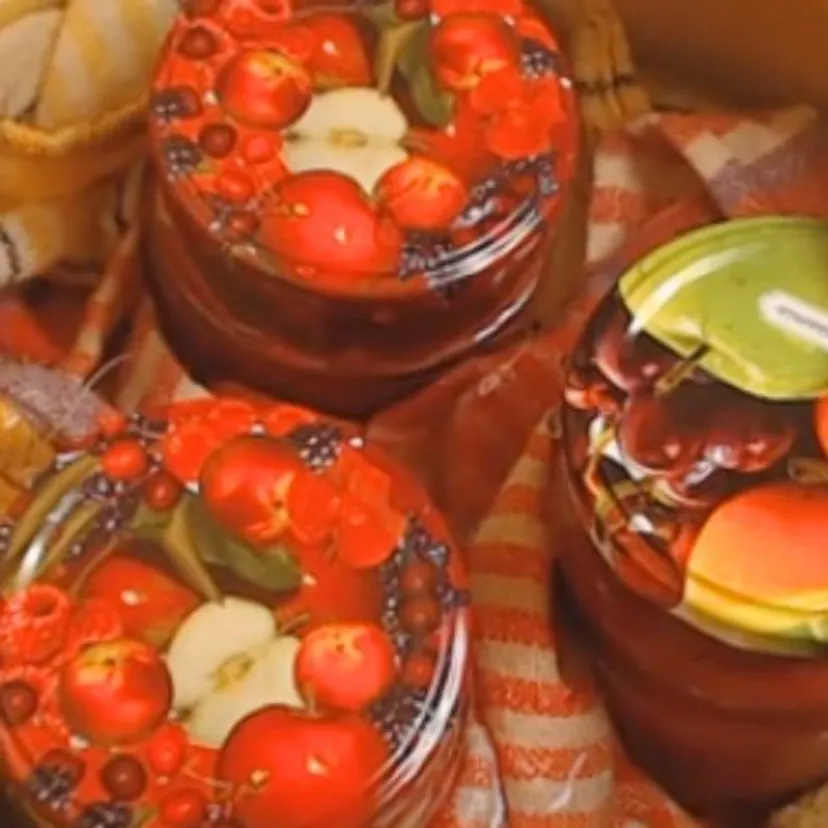 Ten przepis na dżem z truskawek dostałam od babci. Nie ma w nim grama cukru