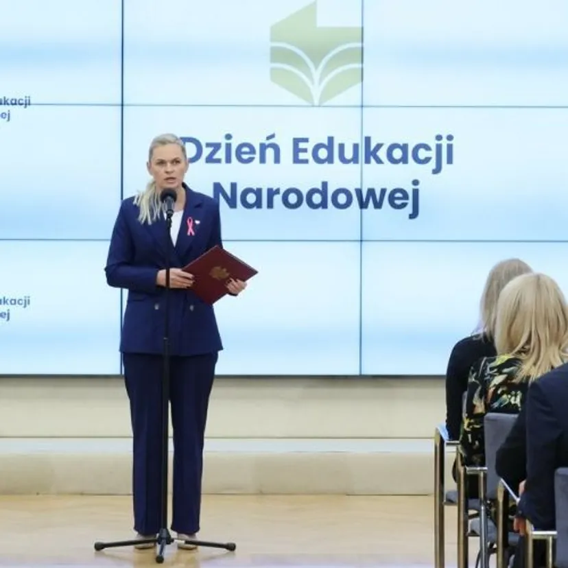 Szkoły nie zamkną drzwi 14 października. Rodzice powinni znać zasady