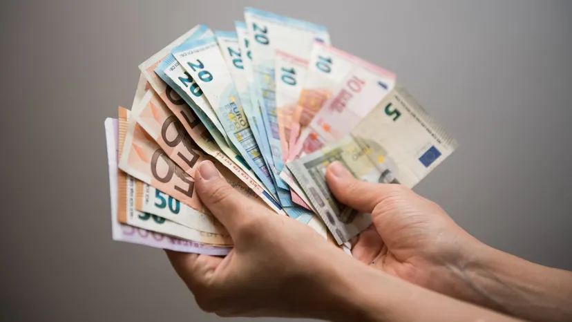 Taką emeryturę dostaje po przepracowaniu 20 lat w Niemczech. Polce przyszło wyliczenie