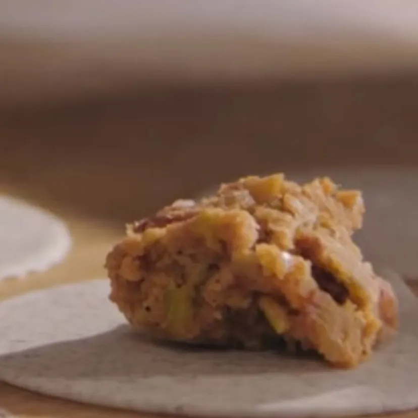 Okrasa wziął bób i dodał go do pierogów. Na takie połączenie smaków bym nie wpadł