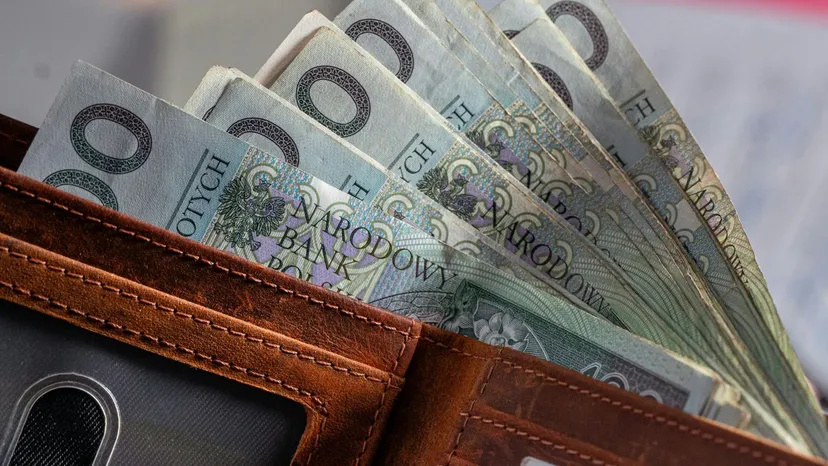 Koniec "paragonów grozy" nad polskim morzem? Coraz więcej smażalni decyduje się na taki ruch