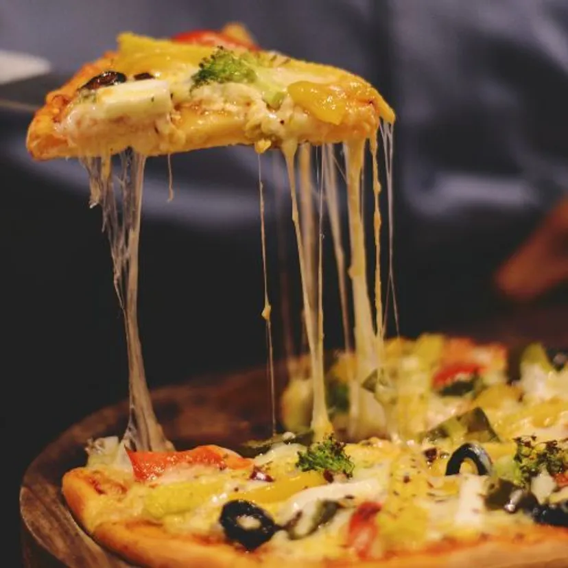 Gorąca pizza na Dzień Kobiet. Sprawdziliśmy promocje w największych polskich sieciach