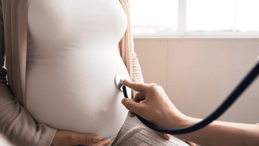ZUS wziął się za matki. Od tych kobiet wymaga zwrotu świadczeń z odsetkami