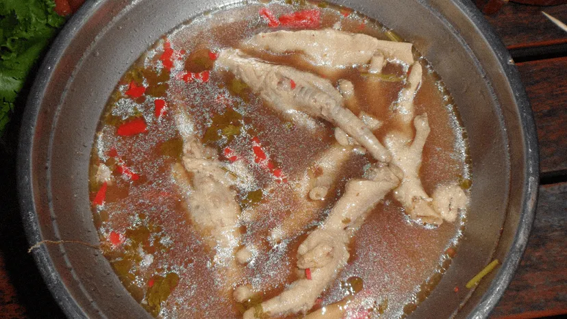 Kup za 2 zł i dodaj do rosołu. Tak robiono to w PRL-u, smak nie do pobicia