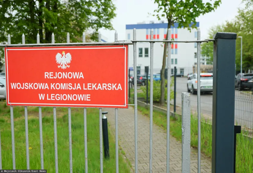 Te kobiety dostaną wezwanie do wojska w 2026 roku. Za niestawiennictwo grozi sroga kara