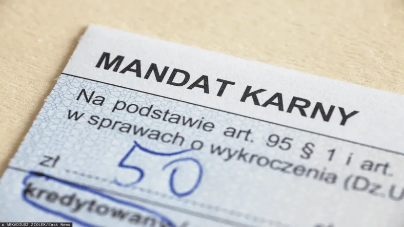 Surowe kary za jazdę w okularach. W tym przypadku dostaniesz mandat, przepisy są jasne