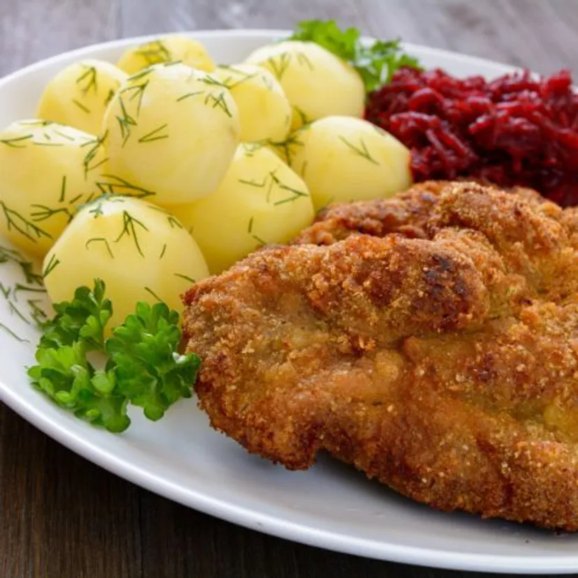 Biorę czerwoną kapustę i robię surówkę lepszą niż w restauracji. Rodzina nie może się nachwalić