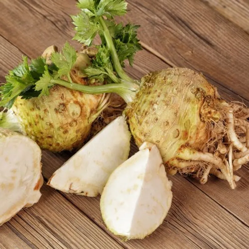 Okrasa złamał przepis na ziemniaczane puree. Dorzuca inne warzywo i aromatyczną przyprawę