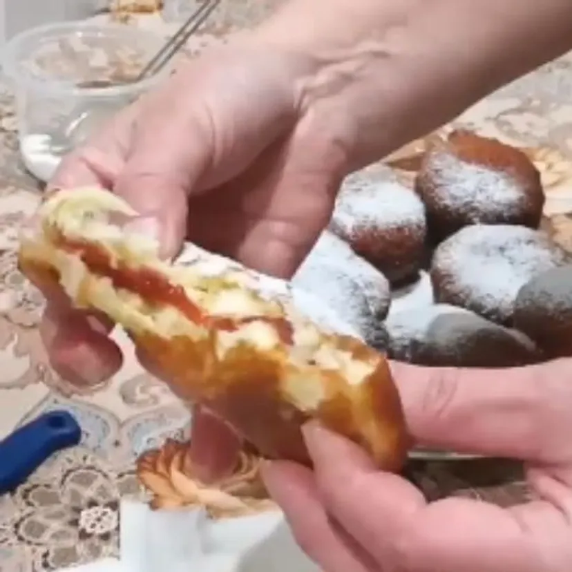 W tym roku na Tłusty Czwartek zrobię pączki z tego przepisu. Są mięciutkie nawet następnego dnia