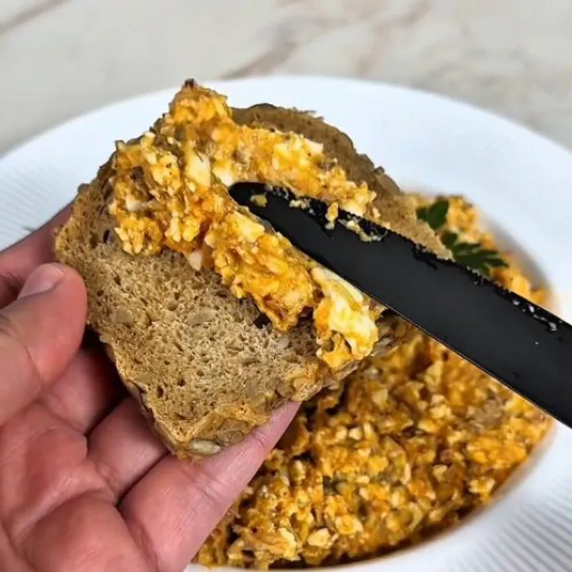 Pasta z makreli, twarogu i jajek. W sam raz na pyszną kolację