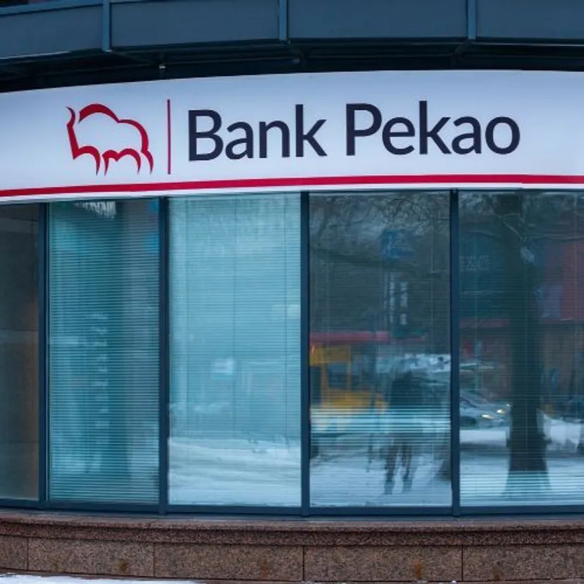 Jeden z największych banków w Polsce może zmienić nazwę. Prezes ujawnił powód