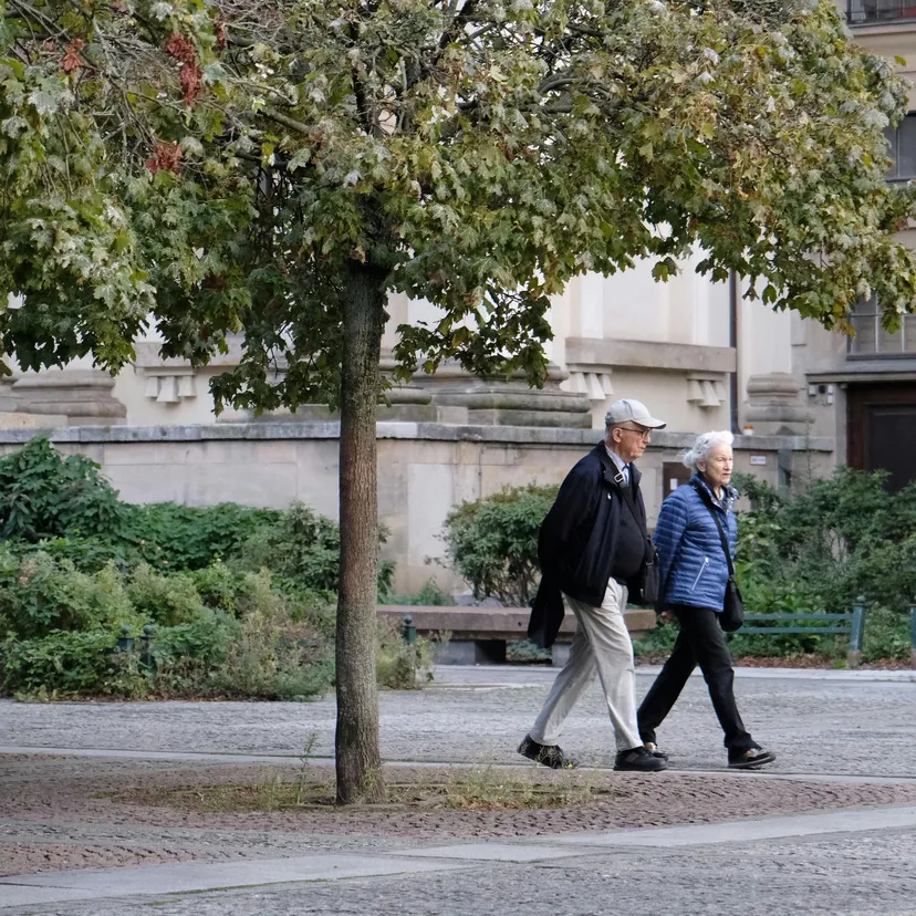 Ostatnia wypłata z ZUS w kwietniu. Seniorzy otrzymają pieniądze tuż przed majówką