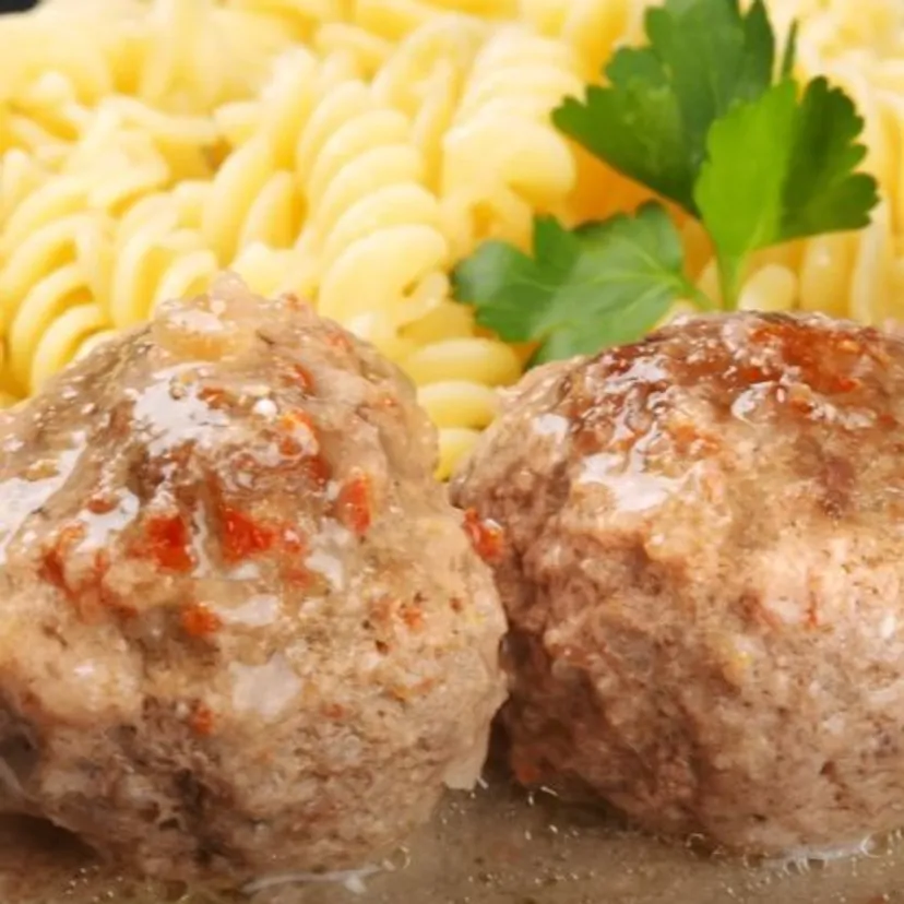 Kotlety mielone bez smażenia, proste, pyszne i soczyste. Za ten przepis chwali mnie nawet babcia