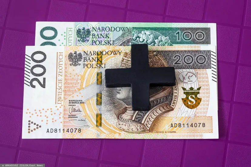 300+ na każde dziecko, dochód nie ma znaczenia. Wystarczy 1 wniosek do ZUS