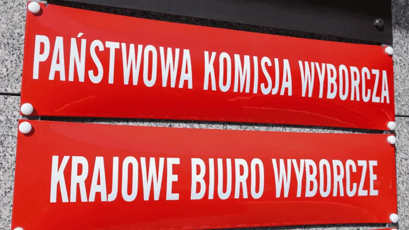Konfederacja w tarapatach? PKW odrzuca sprawozdanie: Mentzen może mieć problemy