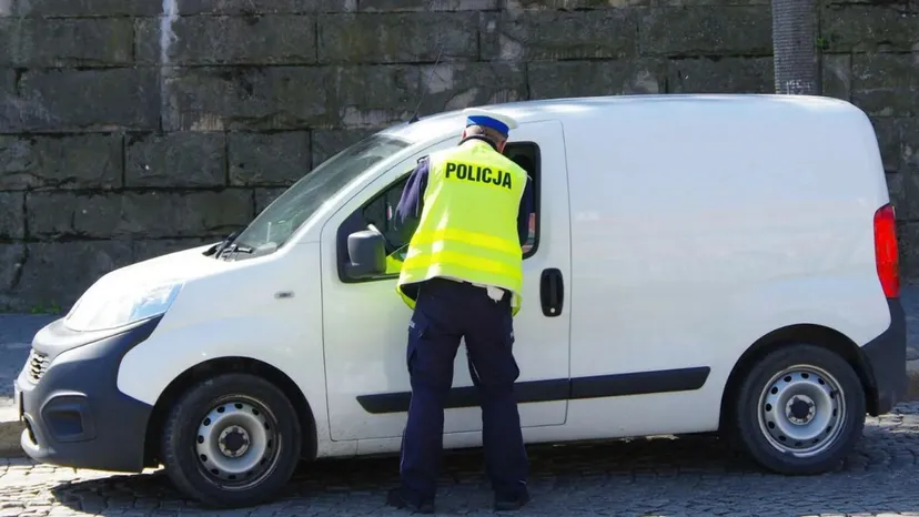 Priorytet w dostępie do lekarzy i innych usług. Z listy przywilejów skorzysta 1,3 mln Polaków