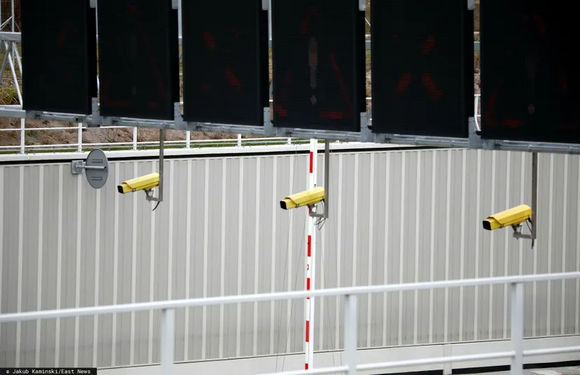 Kierowcy wciąż popełniają ten błąd. Hamulec przed kamerą nic nie da, kara nawet 5 tys. zł