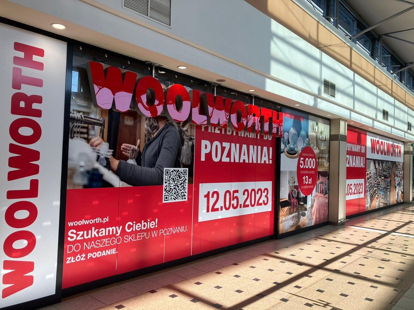 Niemiecki gigant w Polsce. Tłumy na otwarciach kolejnych sklepów
