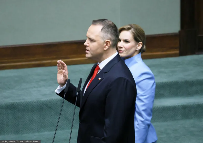 Minął rok prezydentury Karola Nawrockiego. Najnowszy sondaż to jasny sygnał od Polaków