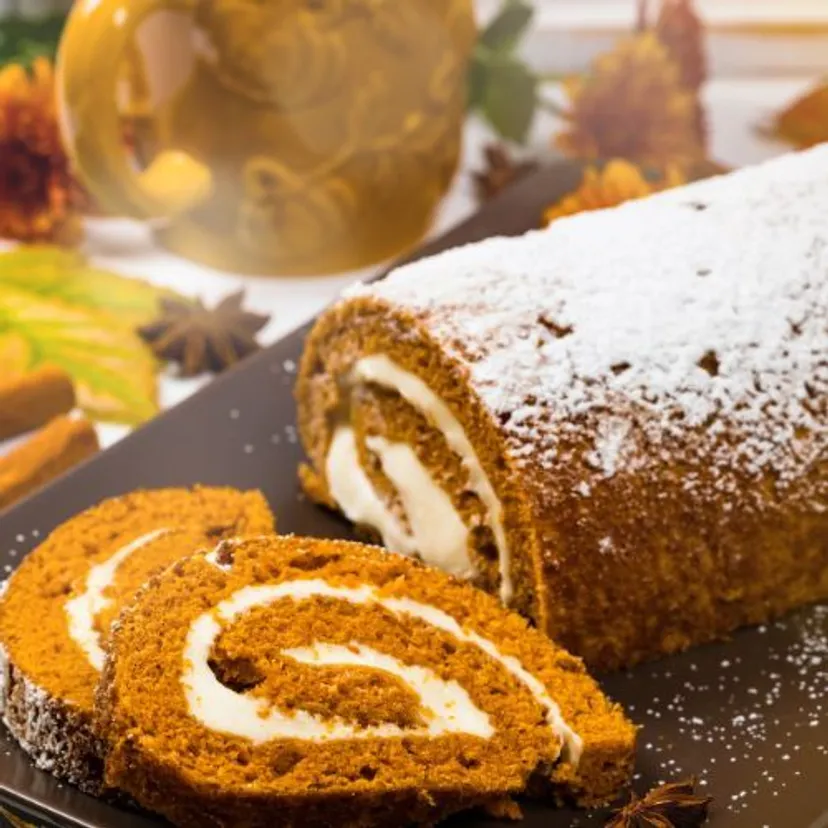 Jesienna rolada z mascarpone. Prościej się nie da, to mój hit do kawy