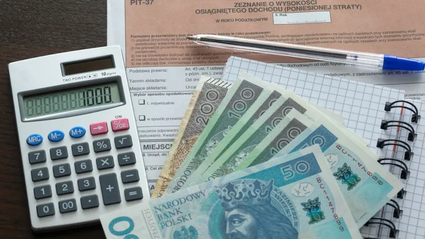Miliony Polaków jeszcze tego nie zrobiły. Skarbówka przypomina: 30 kwietnia to ostateczny termin
