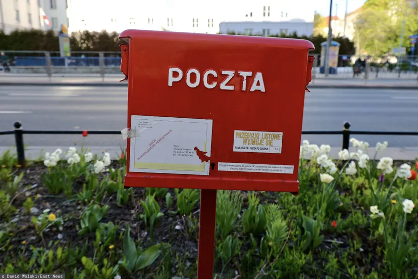 Listonosz popełnił fatalny błąd. Teraz adresat musi zapłacić 15 tys. zł grzywny