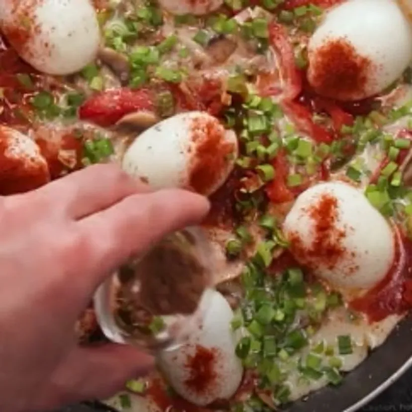 Żadna jajecznica, żaden omlet. To proste śniadanie z jajek nie ma sobie równych