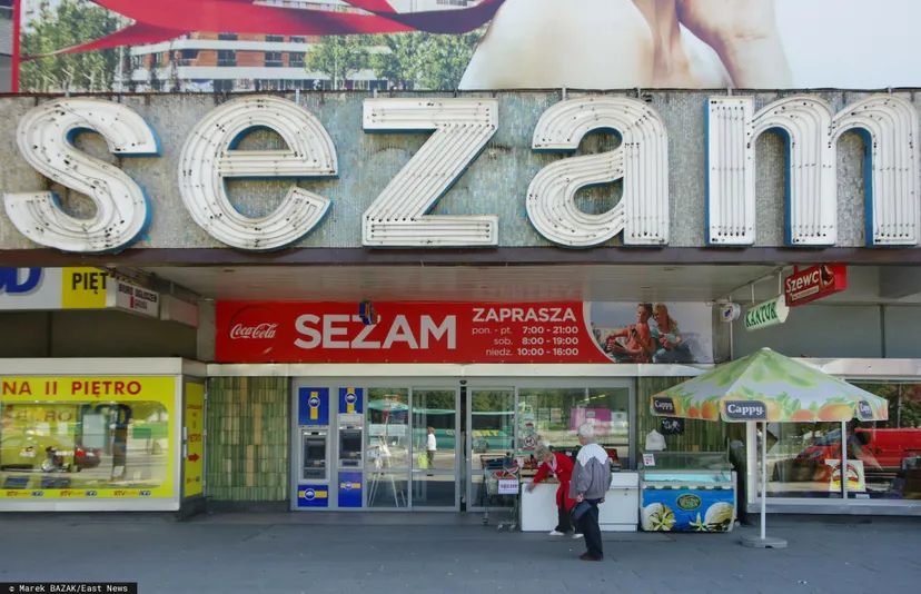 W PRL-u każdy robił tu zakupy. Dziś kolejne punkty są masowo zamykane