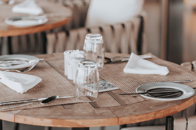 Zaczęło się w środku nocy. Dwie nadmorskie restauracje stanęły w ogniu
